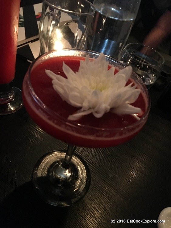 Sushi, Lobster, Acrobats and Contortionists at Circus 1 024-circus-25