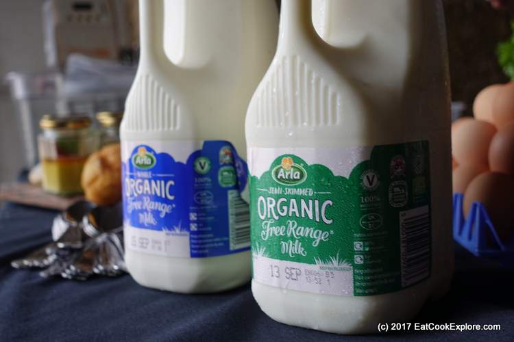Arla Organic Free Range Milk