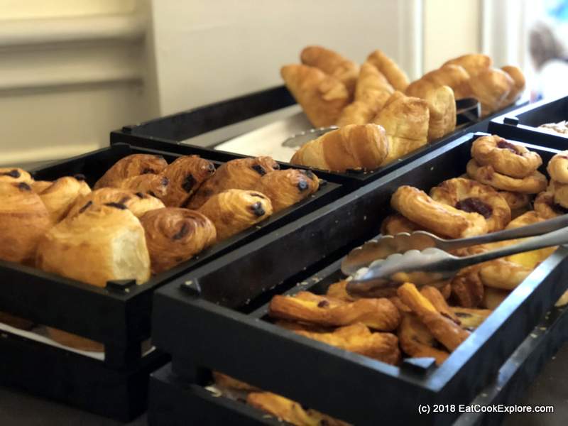 Clermont Hotel Charing Cross Breakfast