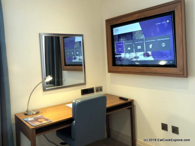 Clermont Hotel Charing Cross Deluxe Room