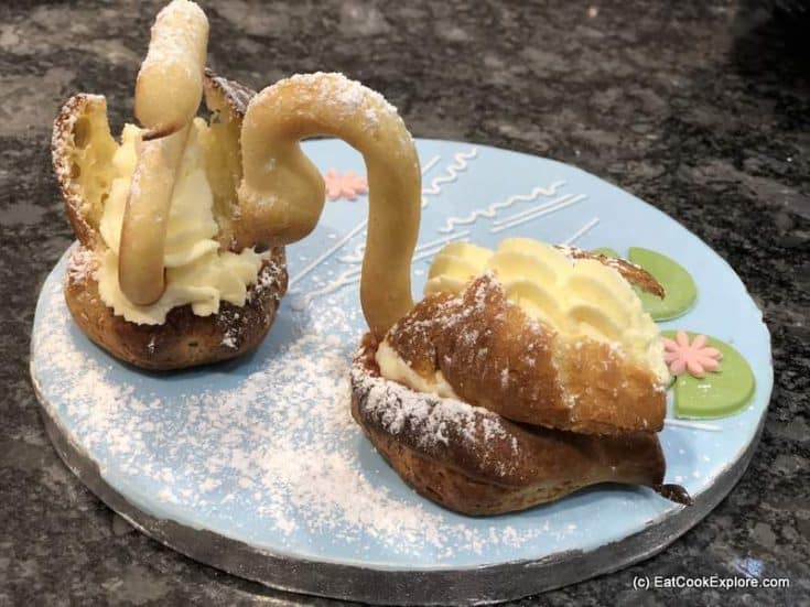 How to make choux pastry swans recipe