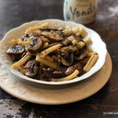 Pasta Aglio Olio with Mushrooms