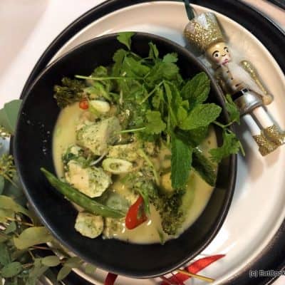 Leftover turkey Thai green curry